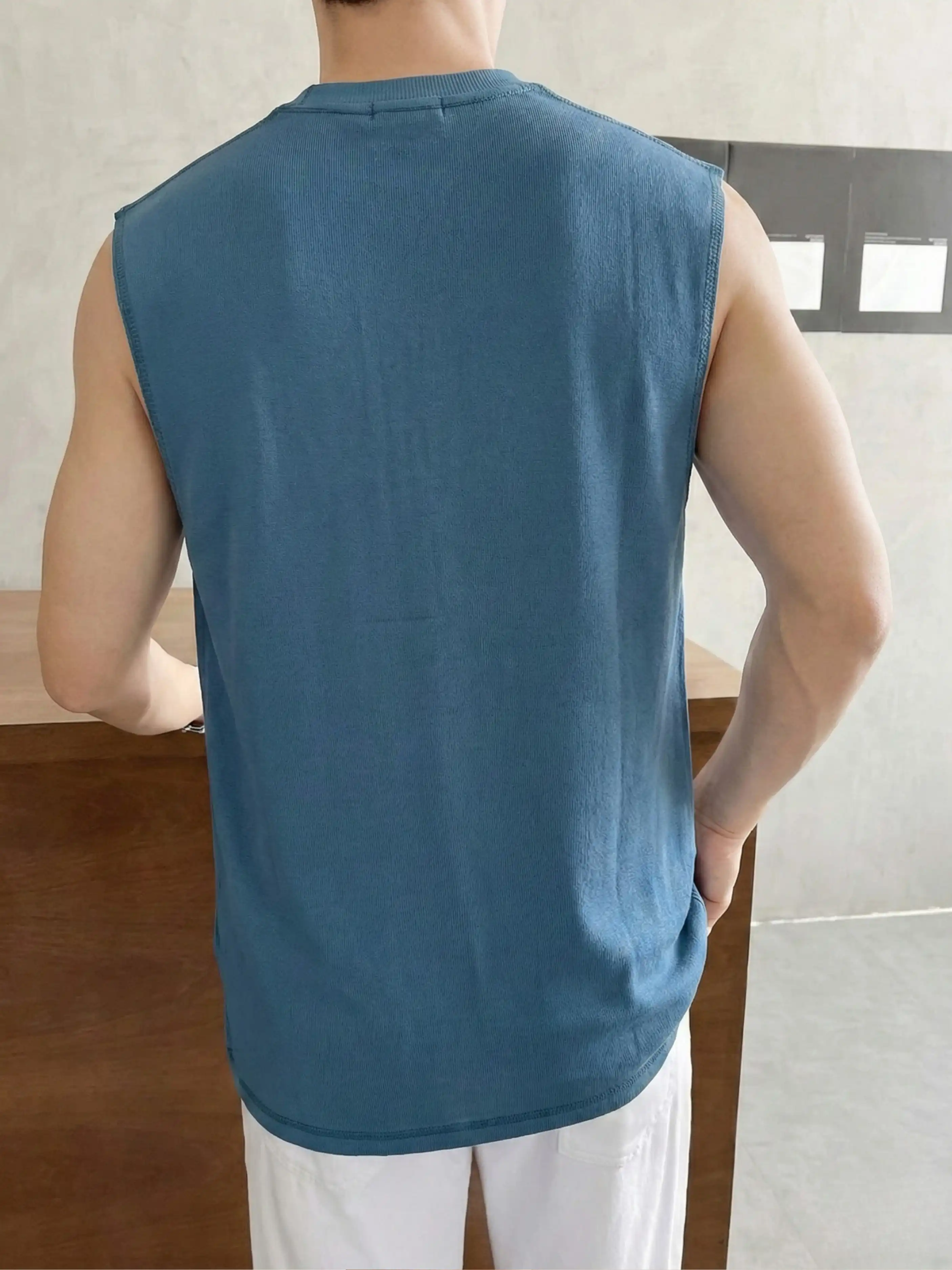 Men’s Sleeveless Round Neck T-Shirt – 260 GSM Cotton French Terry